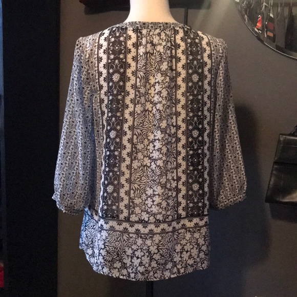 Floral Sheer Old Navy Blouse - Picture 2 of 4